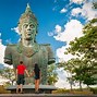 Patung Garuda Wisnu Kencana Tinggi